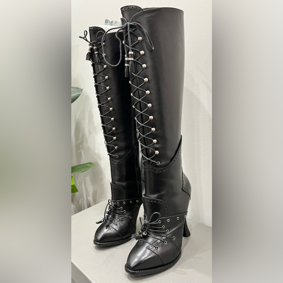 VINTAGE ALEXANDER MCQUEEN ARCHIVE
BLACK LACE UP OXFORD VICTORIAN BOOTS RARE
Sz37 - Picture 8 of 10